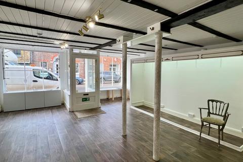 1 bedroom property for sale, Market Street, Sandwich, Kent, CT13