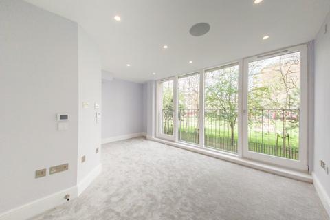 3 bedroom flat for sale, Adler Street, London E1