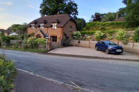 Netherfield Road, Battle, TN33