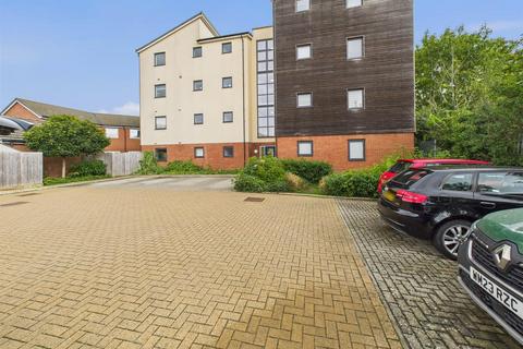 Quercetum Close, Aylesbury HP19