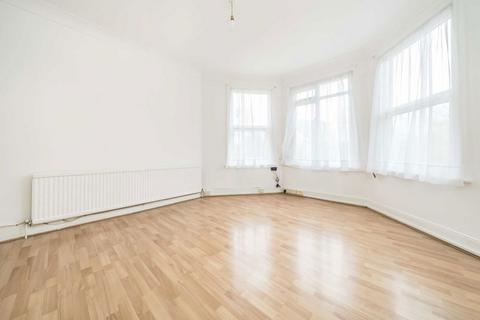 5 bedroom terraced house for sale, Fallow Court Avenue, London N12