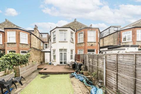 5 bedroom terraced house for sale, Fallow Court Avenue, London N12