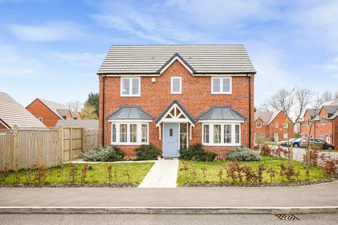 3 bedroom detached house for sale, Villard Close, Coombe Hill, Gloucester, Gloucestershire, GL19