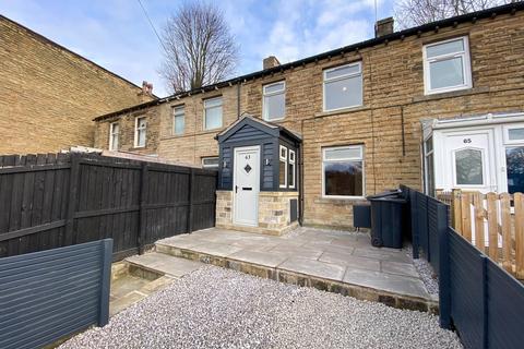 3 bedroom cottage to rent, North Road, Huddersfield HD8