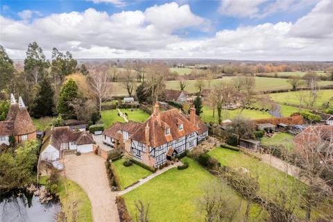 Vine Cottage Bethersden Road, Smarden, Ashford, TN27 8QF