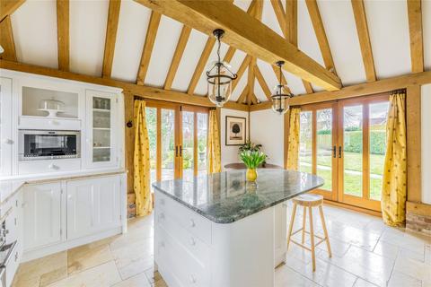 Vine Cottage Bethersden Road, Smarden, Ashford, TN27 8QF