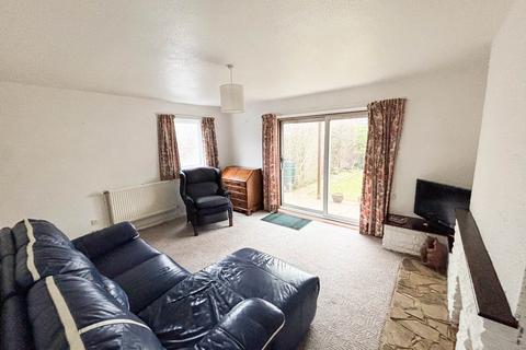 2 bedroom end of terrace house for sale, St Clares Gardens, Bognor Regis