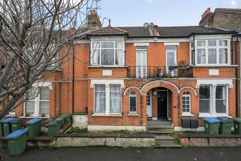 2 bedroom maisonette for sale, Bramshot Avenue, London