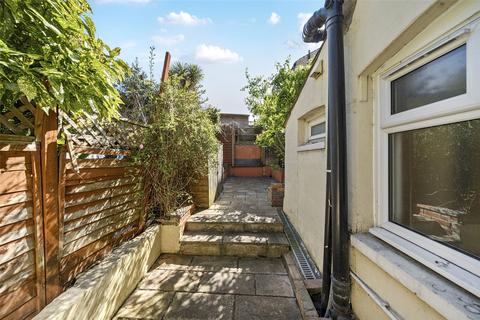 50 Bramshot Avenue, London, SE7 7JF