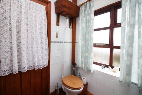 4 Daggers Lane, Preesall, Poulton-le-fylde, FY6 0QN