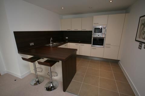 2 bedroom apartment to rent, Cypress Place, Manchester M4