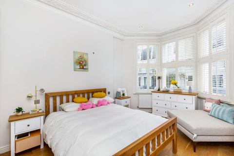 1 bedroom apartment to rent, Rostrevor Road, Fulham, London SW6