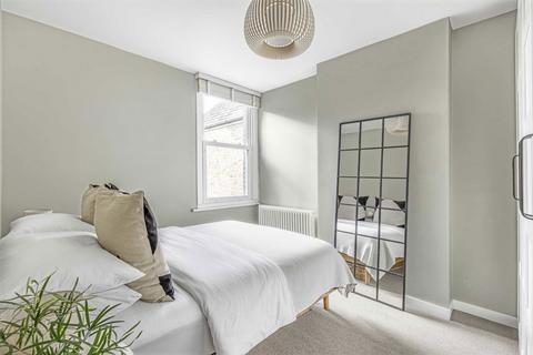 1 bedroom flat for sale, Beresford Road, Kingston Upon Thames KT2