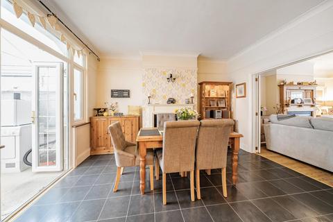 213 Pickhurst Rise, West Wickham, BR4 0AQ