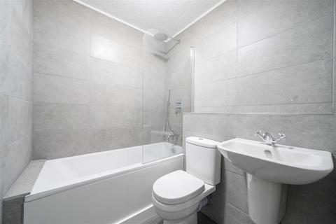 2 bedroom flat for sale, Marnham court, Harrow Road, Wembley