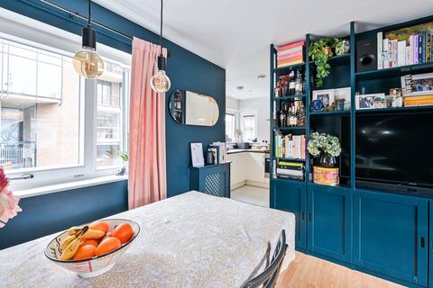 Flat 4, 49 Silwood Street, London, SE16 2AU