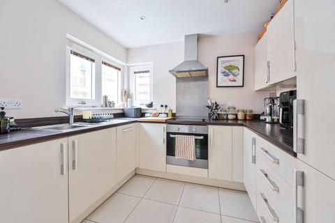 Flat 4, 49 Silwood Street, London, SE16 2AU