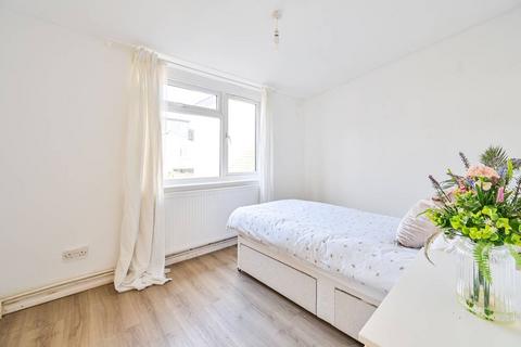 2 bedroom flat for sale, Hindmans Road, East Dulwich, London, SE22