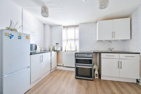 2 bedroom flat for sale, Hindmans Road, East Dulwich, London, SE22