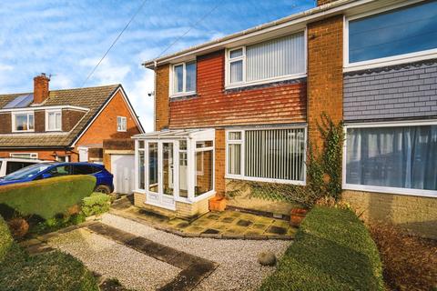 3 bedroom semi-detached house for sale, Chestnut Bank, Scarborough YO12