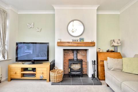 7 Church Road, Albrighton, Wolverhampton, WV7 3LB