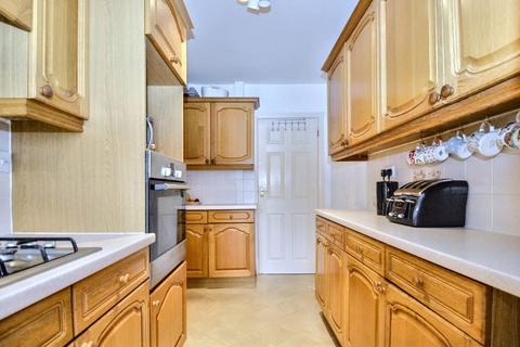 7 Church Road, Albrighton, Wolverhampton, WV7 3LB