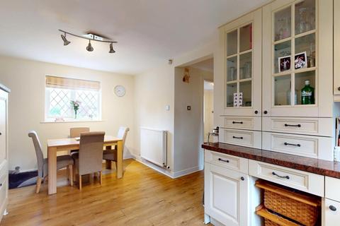 1 Swallow Close, Pool In Wharfedale, Otley, LS21 1RR