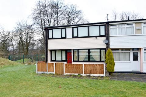 4 bedroom end of terrace house for sale, Hawk Close, Bury BL9