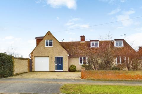 5 bedroom detached house for sale, Willis Road, Haddenham