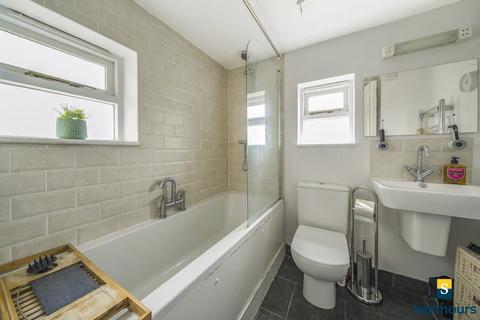 1 bedroom flat for sale, Sydenham Road, Surrey GU1