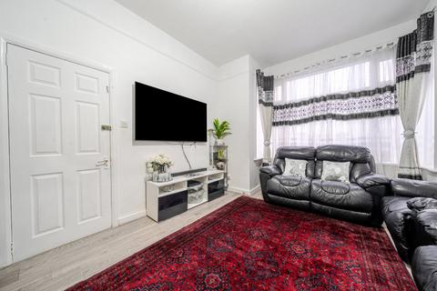 2 bedroom maisonette for sale, Eastcote Road, Harrow