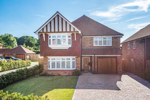 4 bedroom detached house for sale, Hasell Park Place, Bromley