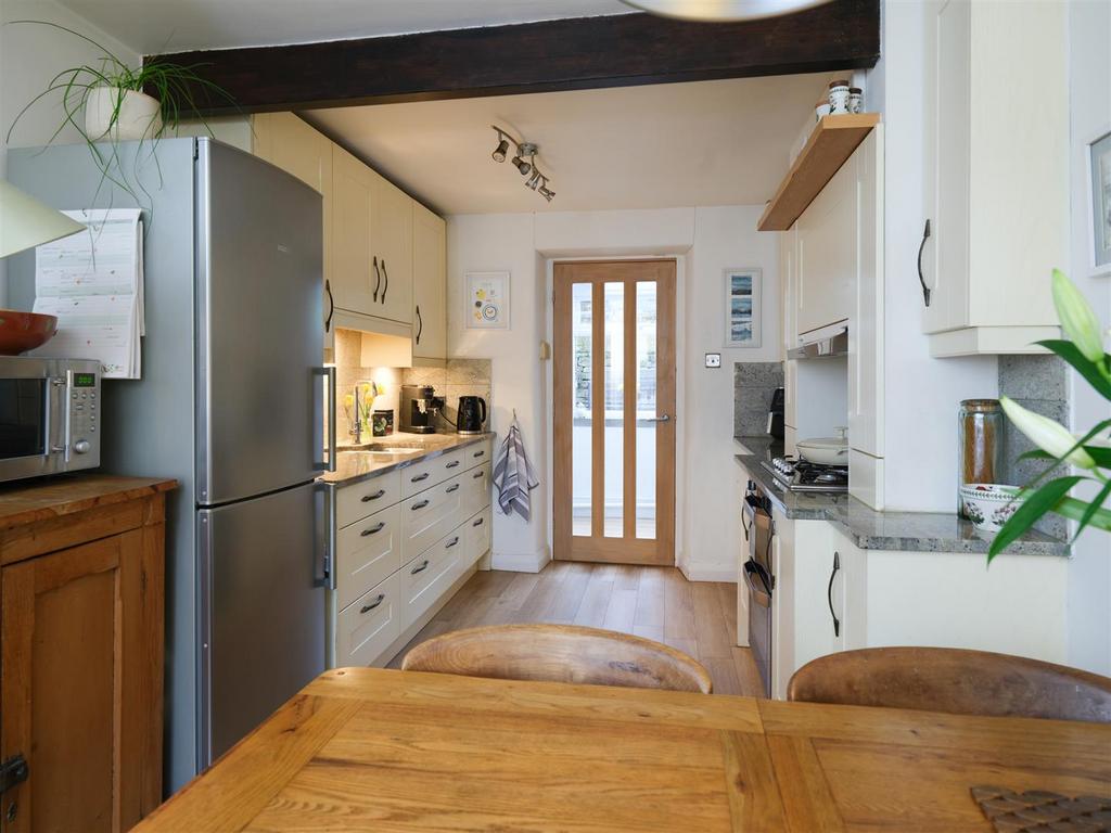 Dining kitchen