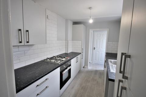 3 bedroom terraced house to rent, Liverpool L9