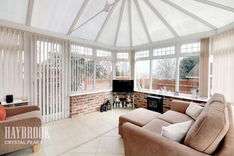 4 bedroom detached house for sale, Morton Mount, Halfway