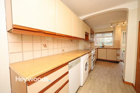 3 bedroom end of terrace house to rent, Humber Way, Newcastle-under-Lyme, Staffordshire