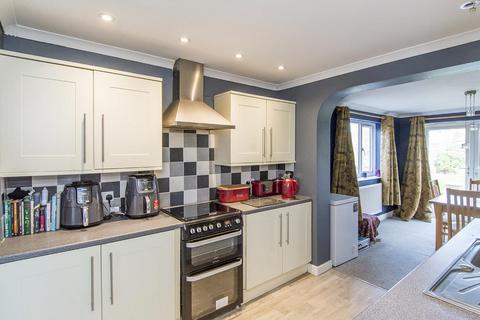 2 bedroom semi-detached bungalow for sale, Fleetwood Close, Market Harborough