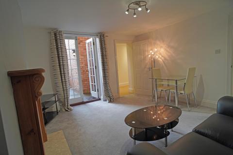 1 bedroom apartment to rent, Leam Terrace, Leamington Spa, Warwickshire, CV31