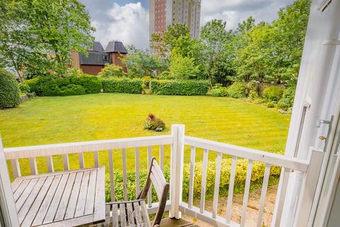 2 bedroom apartment for sale, St Johns Road, Eastbourne  BN20