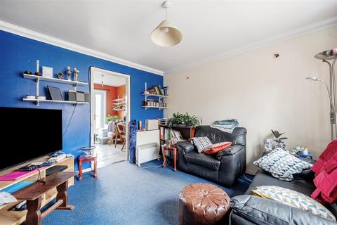 2 bedroom terraced house for sale, Cornfield Road, Devizes