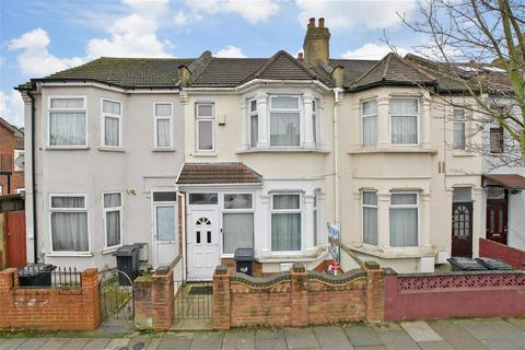 3 bedroom terraced house for sale, Hunter Road, Ilford, Essex