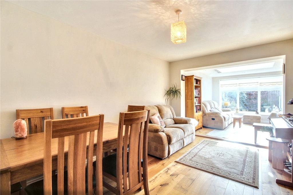 Dining & Family Room