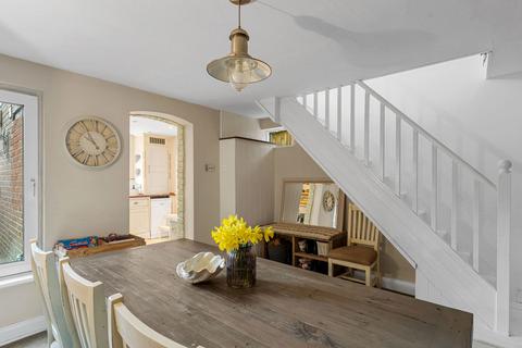 245 Croydon Road, Caterham, CR3 6PG
