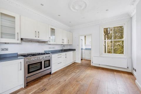 3 bedroom maisonette for sale, Brent Road, `The Butts`, Brentford