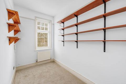 2 Brent Road, Brentford, TW8 8BP