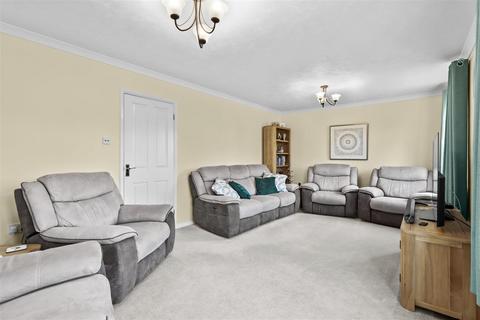 4 bedroom detached house for sale, Rosemount Close, Bishopstone, Seaford