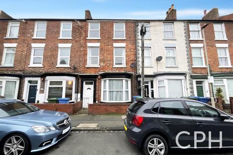 3 bedroom terraced house for sale, Trafalgar Road, Scarborough
