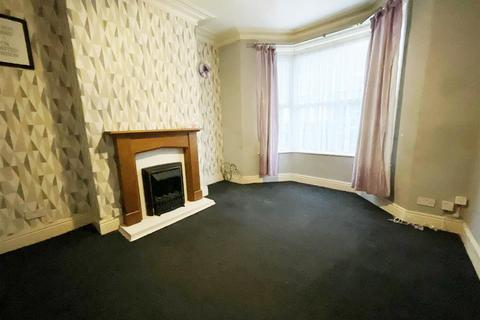 3 bedroom terraced house for sale, Trafalgar Road, Scarborough