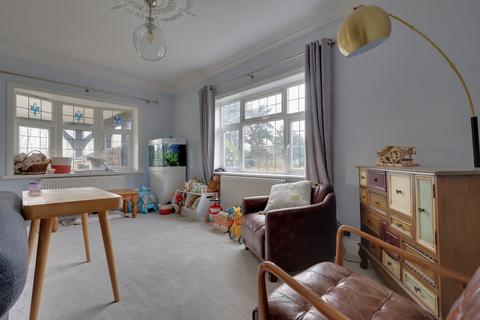 70 Bedhampton Hill, Havant, PO9 3JP