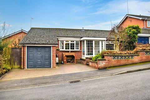 3 bedroom bungalow for sale, Hailsham Close, Worcestershire WR5